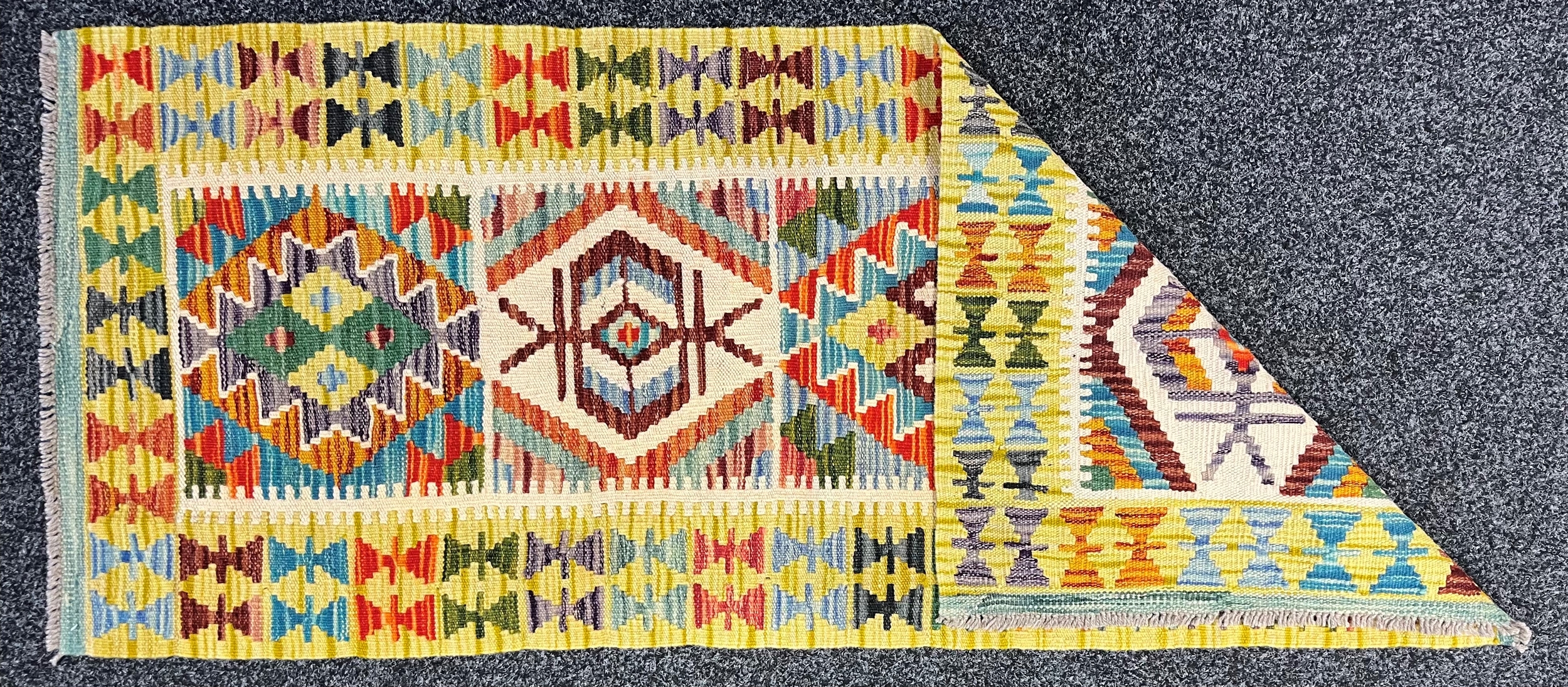 Rugs and Carpets - a Chobi kilim carpet runner, 153cm x 65cm - Image 2 of 2