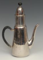 An Elizabeth II silver coffee pot, planished throughout, domed cover, reeded loop handle, 28.5cm,
