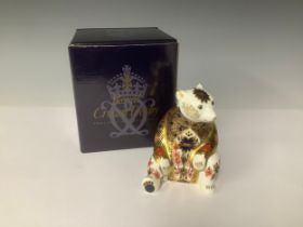 A Royal Crown Derby paperweight, Seated Imari Bear, printed in the 1128 pattern, gold stopper, 10cm,