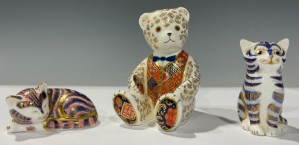 A Royal Crown Derby paperweight, Grey Kitten, gold stopper; others, Sleeping Kitten and Teddy