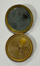 An enamel compact