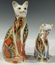 A Royal Crown Derby paperweight, Siamese Cat, gold stopper, 9cm; another Siamese Kitten, gold