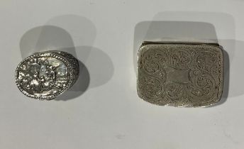 Boxes & Objects - A late Victorian silver plated snuff box, the lid profusely chased, Sheffield,