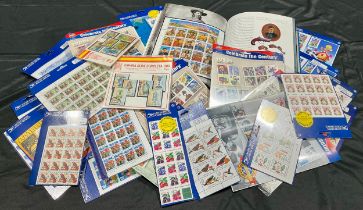 Stamps - small USA modern collection of mint packs, etc, f/v $200, £160