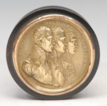 The Napoleonic Wars & The Holy Alliance - a 19th century horn table snuff box, push-fitting cover