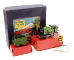 Hornby O Gauge tinplate, comprising No.101 0-4-0 tank locomotive (reversing), LNER green livery,