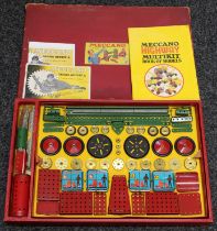 Model Engineering and Constructional Toys - a Meccano outfit No.8, comprising various red and