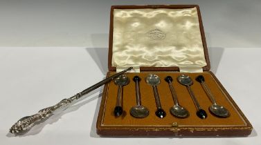 Hallmarked silver coffee spoons and silver handled button hook