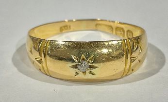 A Victorian 18ct gold ring, set with a single diamond, size O, marked 18ct, Birmingham 1886, 2g