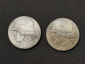 WW1 Imperial German Army commemorative medallions, "Fur treue mitarbeit zeitung 10 armee" (For