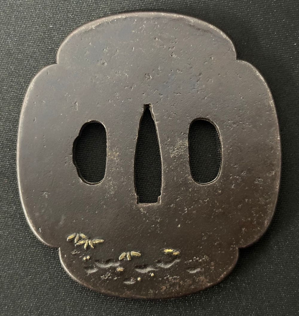 Japanese Sword Tsuba in bronze, unsigned, featuring two Dogs. Size 84mm x 77mm. - Image 2 of 3