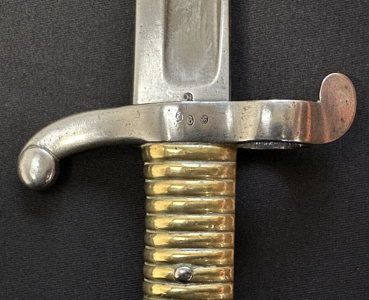 French 1842 Yataghan Pattern Bayonet with single edged fullered blade 574mm in length. Spine of - Image 9 of 14