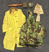 Mixed militaria to include: WW2 1937 Pattern British Water Bottle in unissued condition: Suit