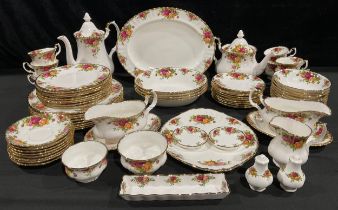 A comprehensive Royal Albert Old Country Roses pattern dinner and tea set