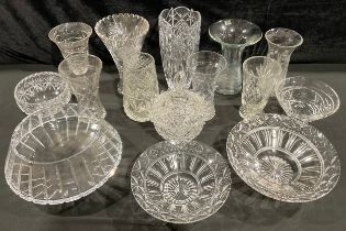 Glassware - a large contemporary Rogaska Crystal bowl, 32cm diameter; a Spiegelan Crystal vase;