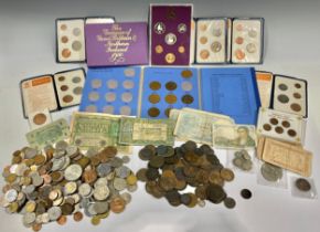 Coins and banknotes - Roman and later, many 18th and 19th century copper; a George V 1933 silver
