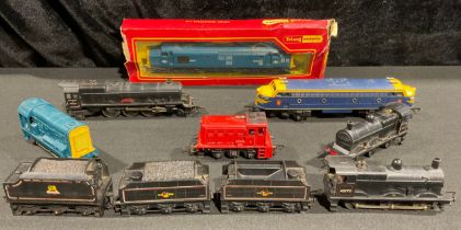 Toys & Juvenalia, Trains - a collection of OO Gauge locomotives and tenders, various examples