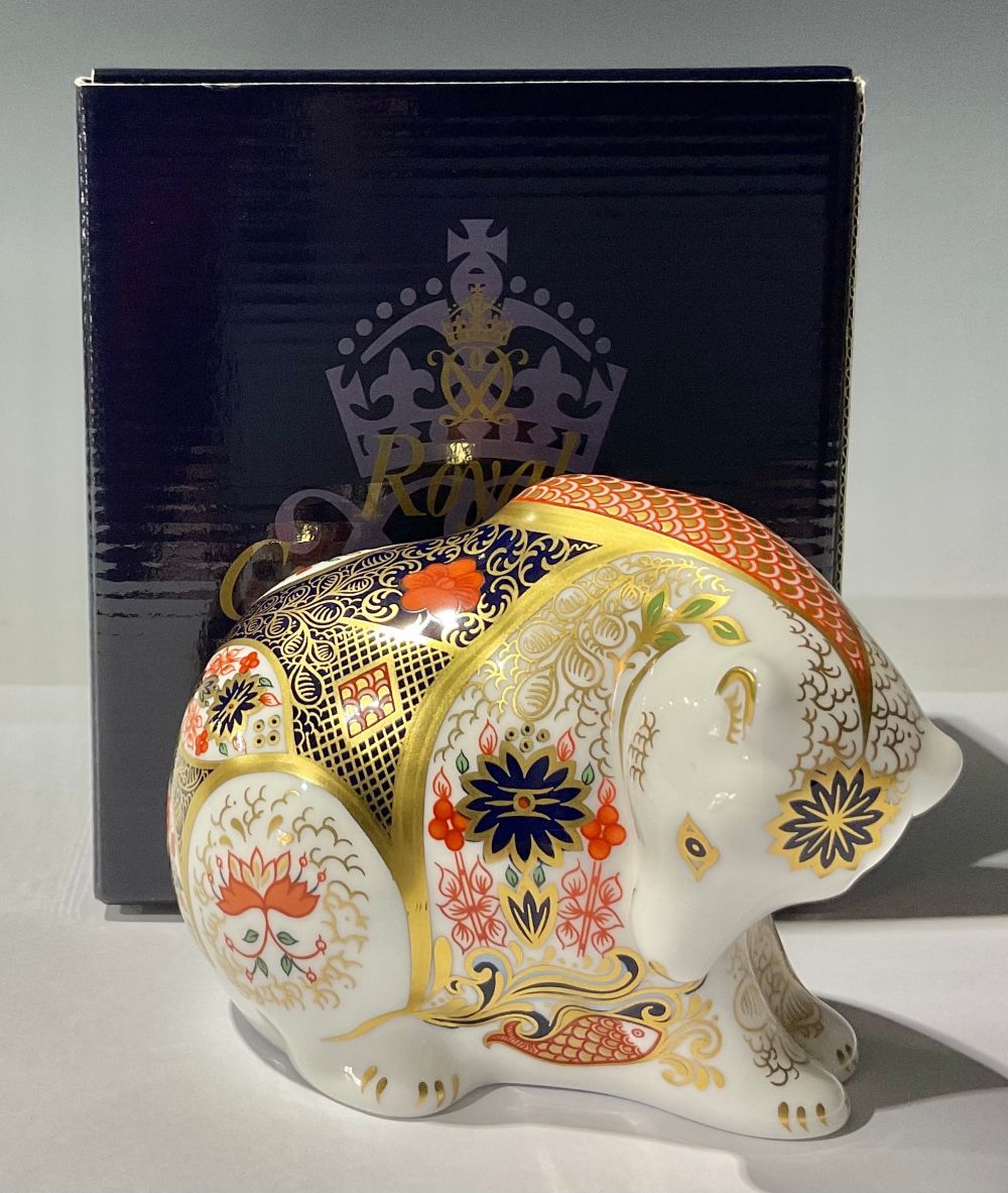 A Royal Crown Derby paperweight, Rocky Mountain Bear, decorated in the 1128 Imari pattern, 21st