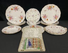 A set of six Royal Crown Derby 1128 pattern dessert forks, pistol grips, cased; a Royal Crown