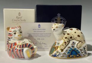 A Royal Crown Derby paperweight, The Leopard Cub, Sinclairs exclusive, limited edition 100/1,500,