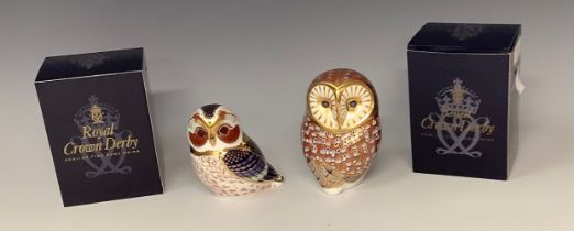 A Royal Crown Derby paperweight, Barn Owl, gold stopper, 11cm, boxed; another, Tawny Owl, gold