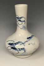 A Chinese export ware compressed ovoid bottle vase, decorated in underglaze blue with crayfish, 21cm