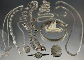 Jewellery - a 925 silver heavy weight bracelet, hinge bangle, locket, fancy link bracelet; others