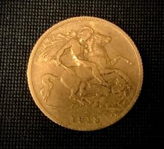 A George V half Sovereign, 1913, London mint, 3.9g.