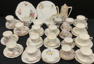 Tea sets including Colough ‘Starburst’ pattern tea set for six; etc