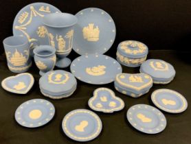 Wedgwood Jasperware inc vases, bowls, plates, trinket boxes and covers etc qty