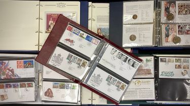 Coins, stamps and tokens - The Queens Jubilee 2002 coin covers and stamps collection, in binders,