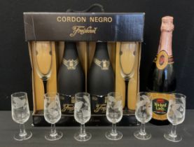 Wines & Spirits - Freixenet Cordon Negro Cava, two bottle and glasses boxed set, Goldwell Wicked