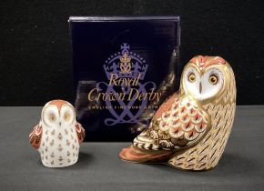 Royal Crown Derby paperweights including; ‘Short Eared Owl’, ‘ Owlet’, both gold stoppers (2)