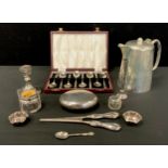 Silver - set of eight teaspoons, Deakin & Francis, Birmingham 1966, pair of open salts, oval