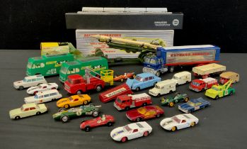 Toys - Diecast Vehicles Corgi Major Toys Express Services 1137 Ford Articulated wagon, Dinky Triumph