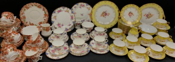 Early 20th century and later tea ware including; Aynsley tea service for six; a Continental tea