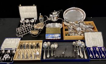 Plated-ware / flatware - a quantity of flatware, three piece silver plated tea set, a set of six