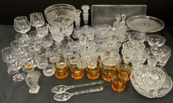 A quantity of glassware including a set of twelve wine glasses, four cut wine glasses, Victorian