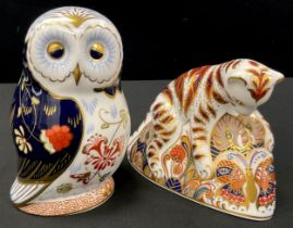 Royal Crown Derby paperweights including; ‘Daybreak Owl’, gold stopper, ‘Bengal Tiger Cub’, silver