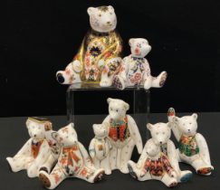 Royal Crown Derby - seven teddy paperweights including 1128 Imari Bear, Graduate, etc (7)