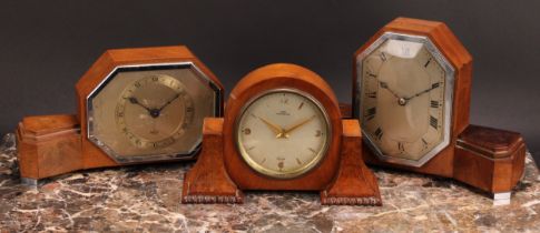 A mid-20th century walnut mantel timepiece, by Elliott, 13cm canted rectangular silvered clock