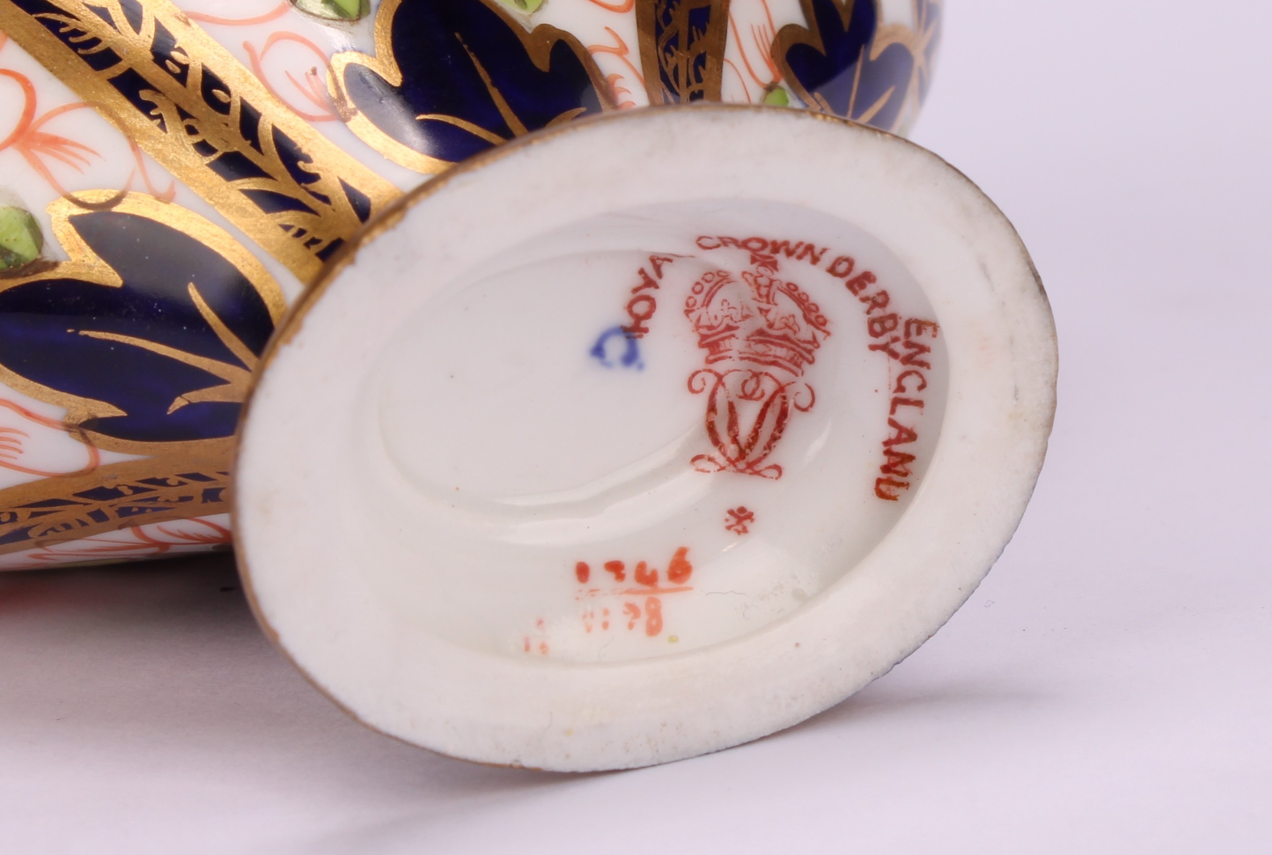 An associated pair of Royal Crown Derby 1128 Imari pattern flattened ovoid pedestal vases, oval - Image 12 of 12