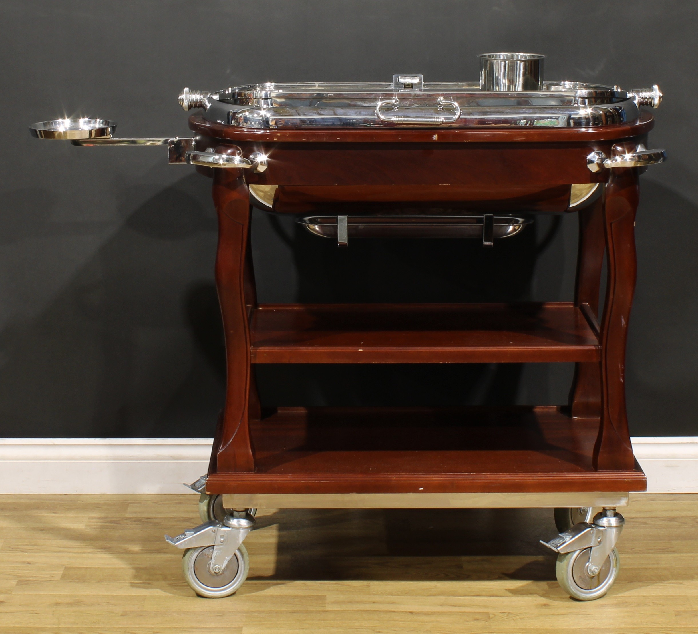 An Art Deco Revival steel and hardwood roast beef trolley or carving trolley, in the manner of - Image 5 of 5