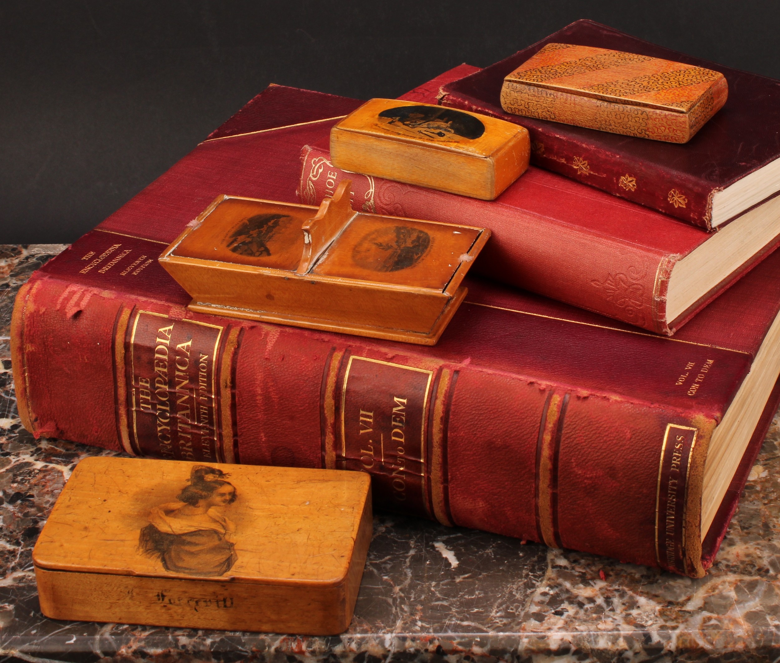 A large 19th century rounded rectangular treen snuff box, probably Scottish, integral hinge, the