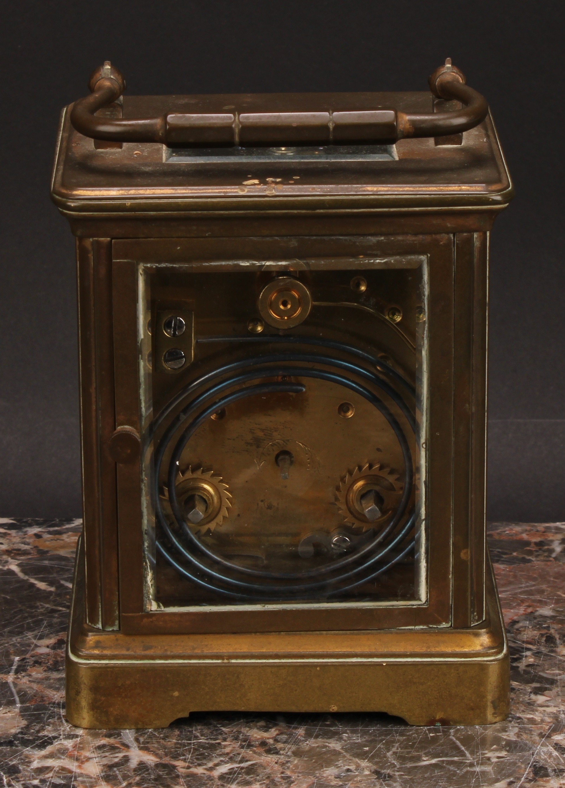 An early 20th century lacquered brass carriage clock, 6.5cm rectangular dial inscribed with Roman - Image 6 of 7