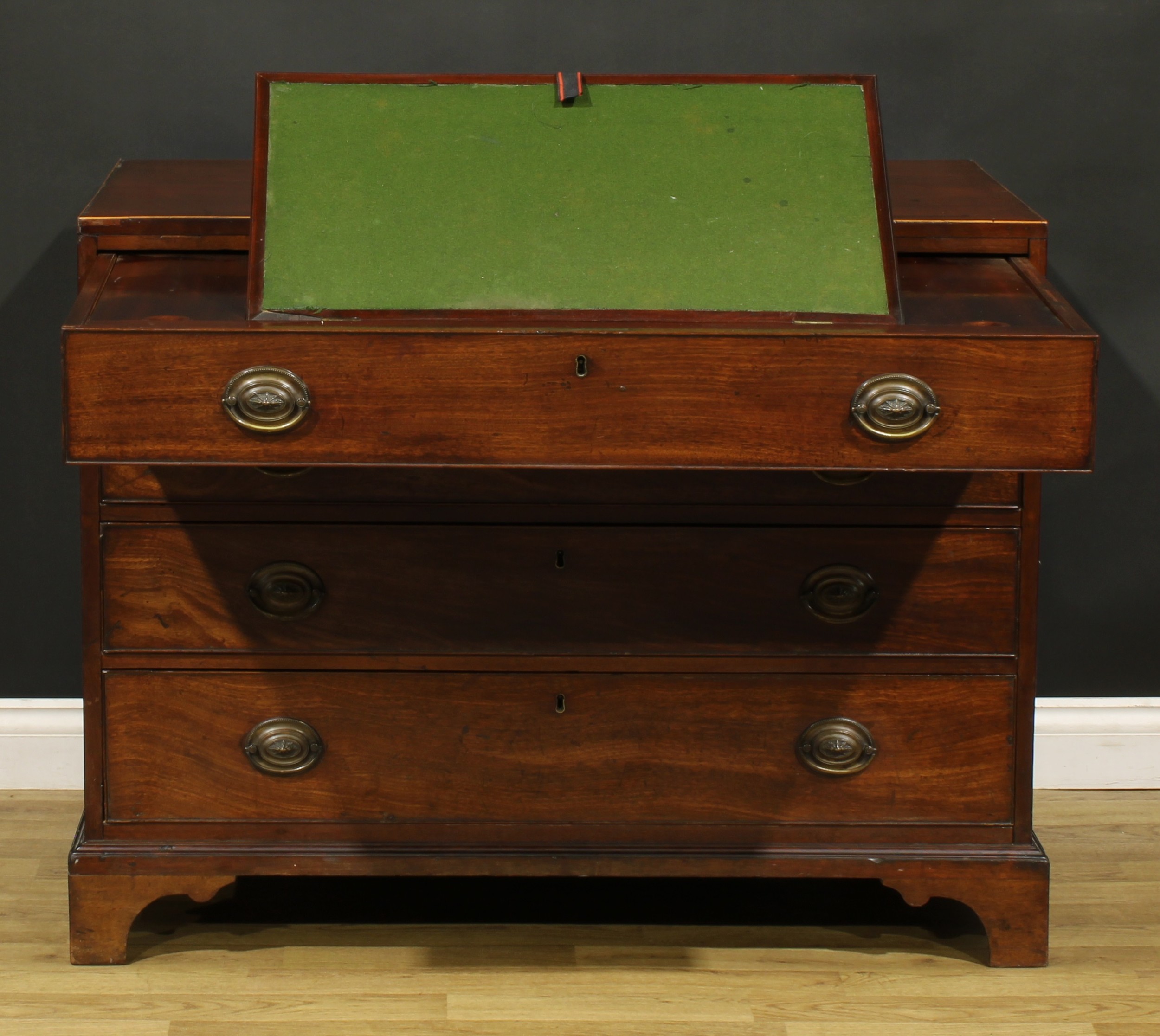A George III mahogany caddy top discernible bachelor’s chest, by John Folgham (fl. c. 1750–1803), - Image 2 of 9