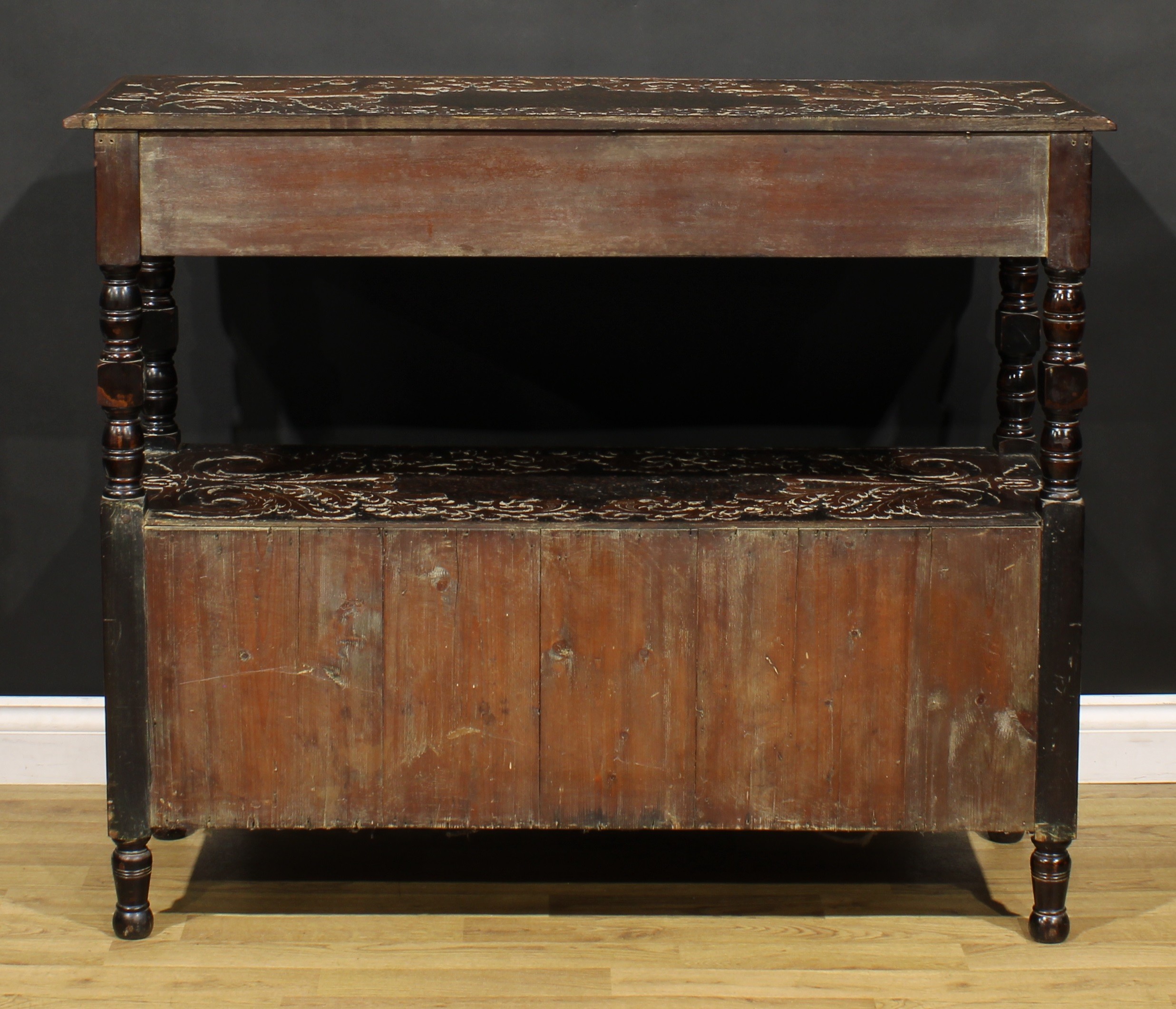 An Arts & Crafts period two-tier buffet serving table, drawer to frieze, doors to base, carved - Image 6 of 6