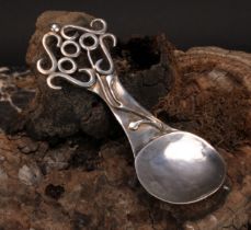 A Modernist silver caddy spoon, 10.5cm long, maker JEB, London 1989