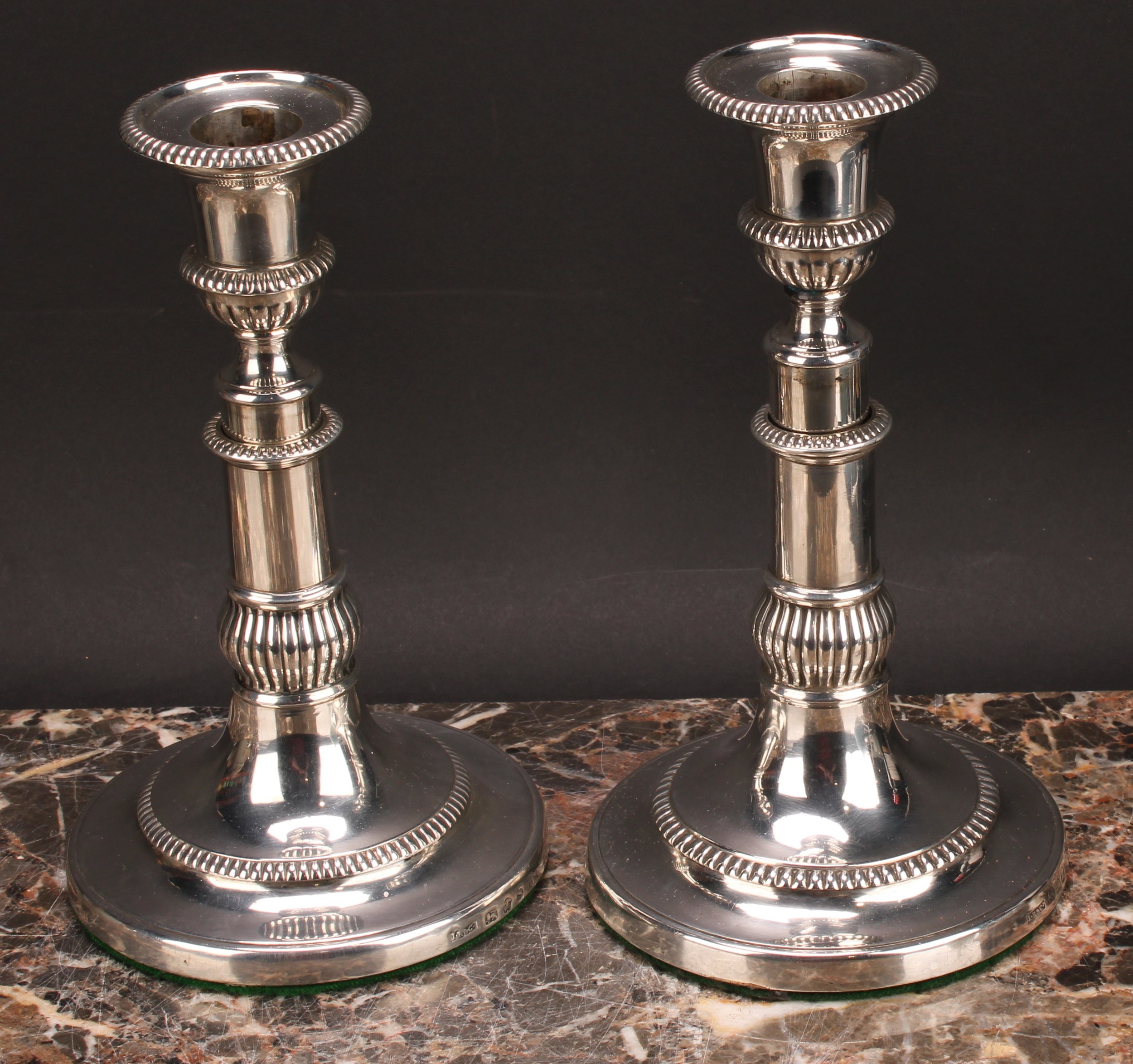 George III silver telescopic candlesticks, campana sconces, fluted borders, 19cm extending to 26cm - Image 2 of 6