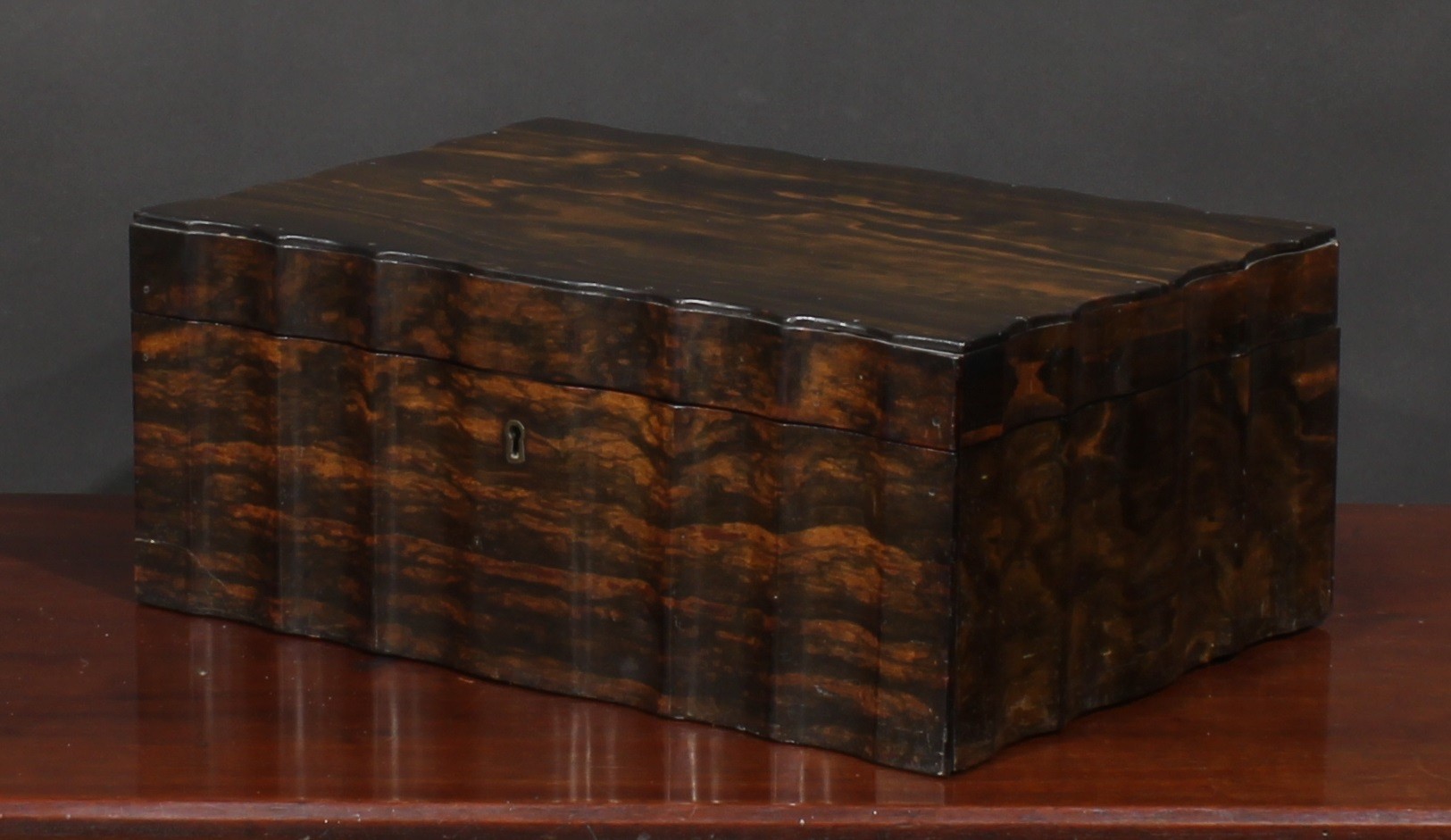 A 19th century Anglo Celanese serpentine sided shaped rectangular coromandel work box, the hinged - Image 4 of 4